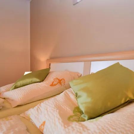 Cozy Apartment in Gleissenberg Bavaria near Forest * Gleißenberg